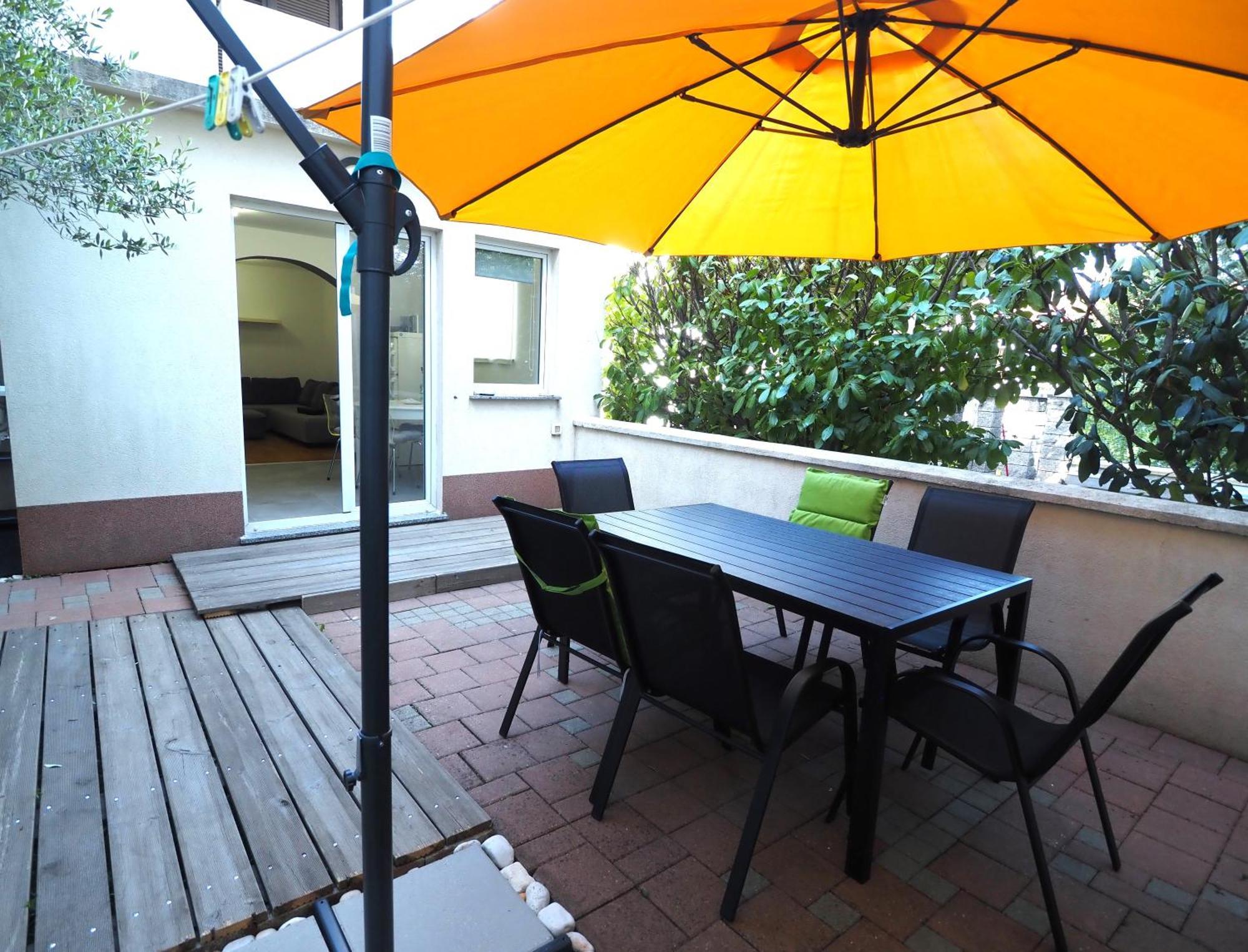Apartment With Garden In Barbariga Dış mekan fotoğraf