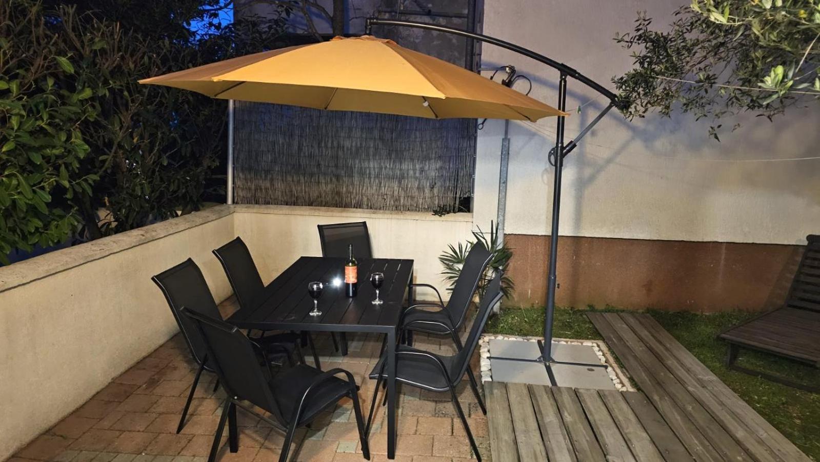 Apartment With Garden In Barbariga Dış mekan fotoğraf