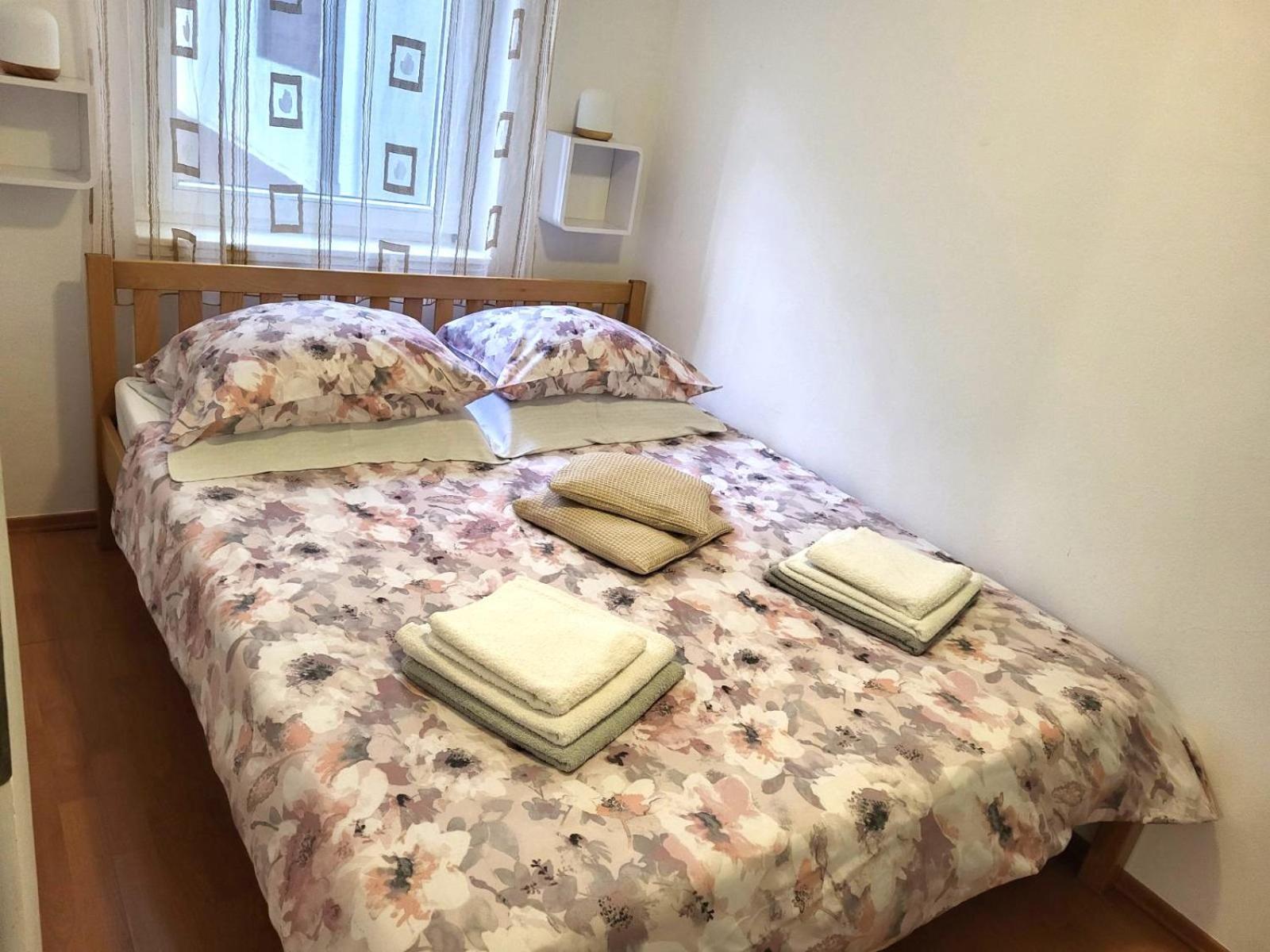 Apartment With Garden In Barbariga Dış mekan fotoğraf